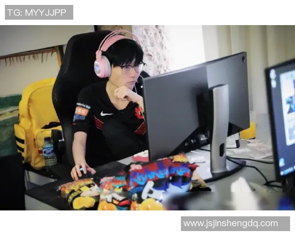 深入分析FPX战队阵地战策略与战术执行的全景解读