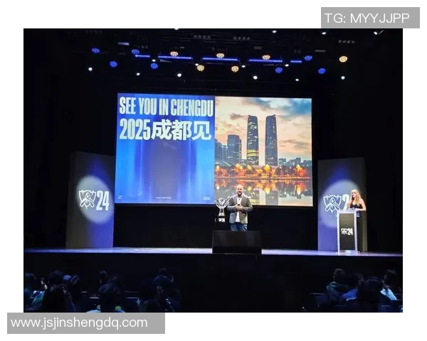 电竞新闻S15LOL比分专访黄敏揭秘王者荣耀成功秘诀与未来发展方向 电竞新闻S15LOL比分专访黄敏揭秘王者荣耀成功秘诀与未来发展方向