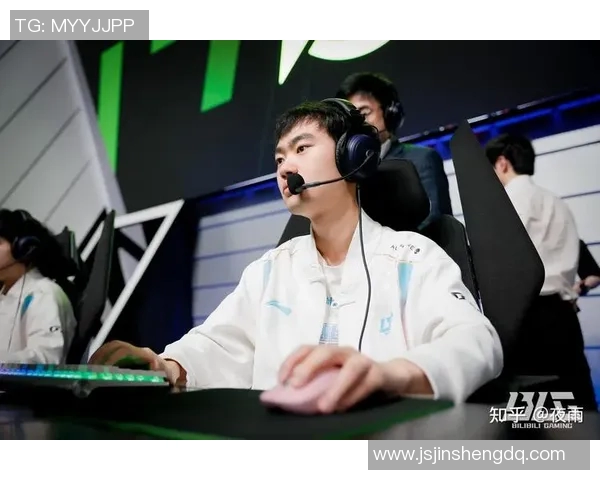 BLG战队在CSGO赛事中的灵活战术解析与应对策略探讨实时新闻 BLG战队在CSGO赛事中的灵活战术解析与应对策略探讨实时新闻